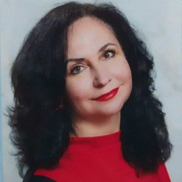 Новикова Ольга Вячеславовна.